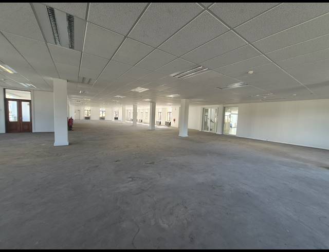 684M² OFFICE TO LET IN SANDTON CENTRAL